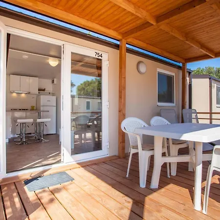 Mobile Homes Delta Marine At Rapoca Camping *